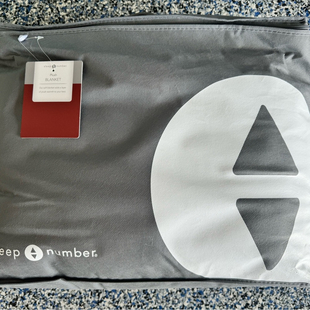 Sleep Number Plush Blanket - Rose